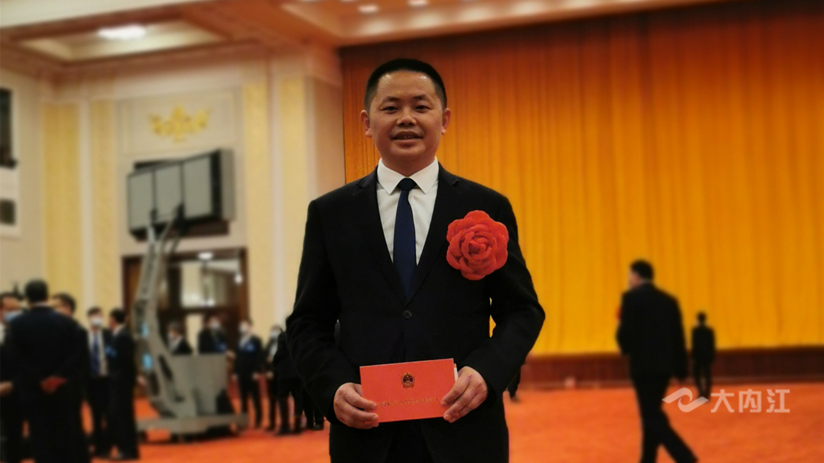 刘忠明获奖_副本.jpg