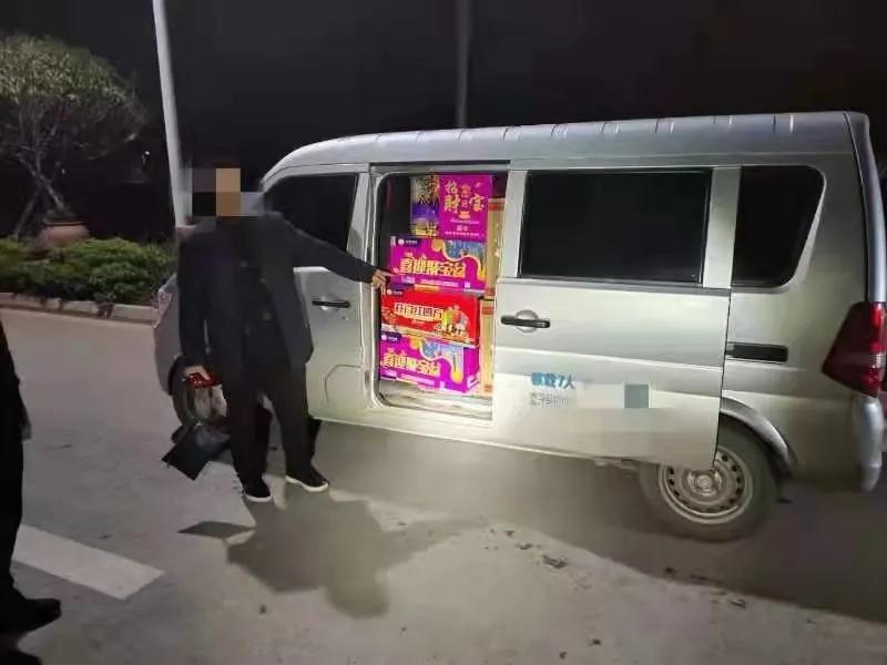 烟花15.jpg