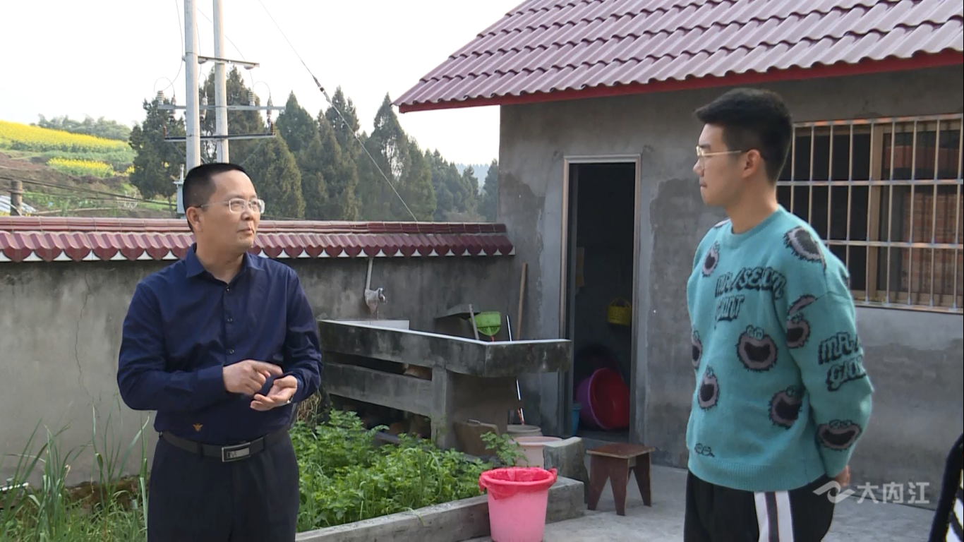 脱贫攻坚3.png