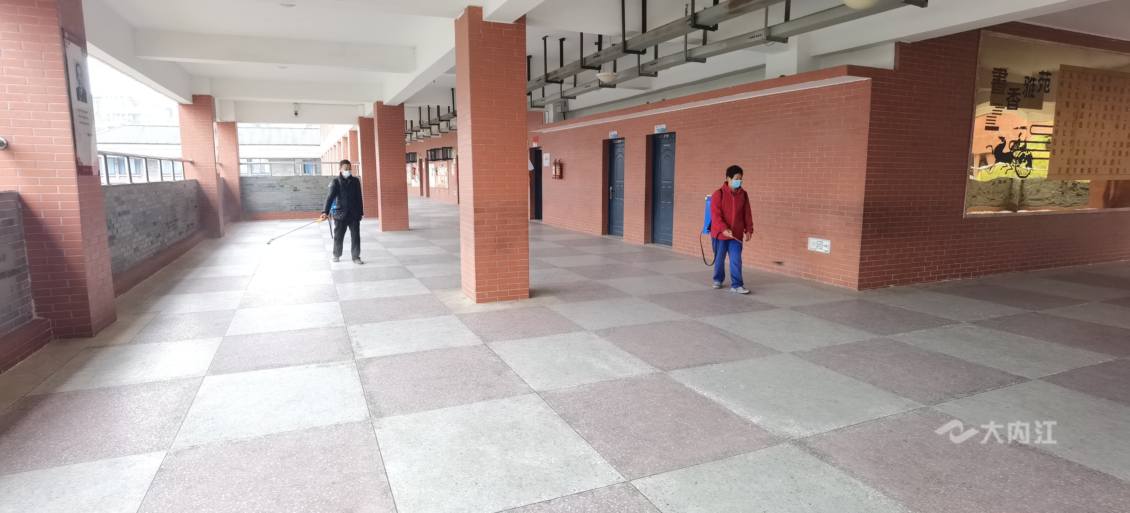 新学期2.jpg