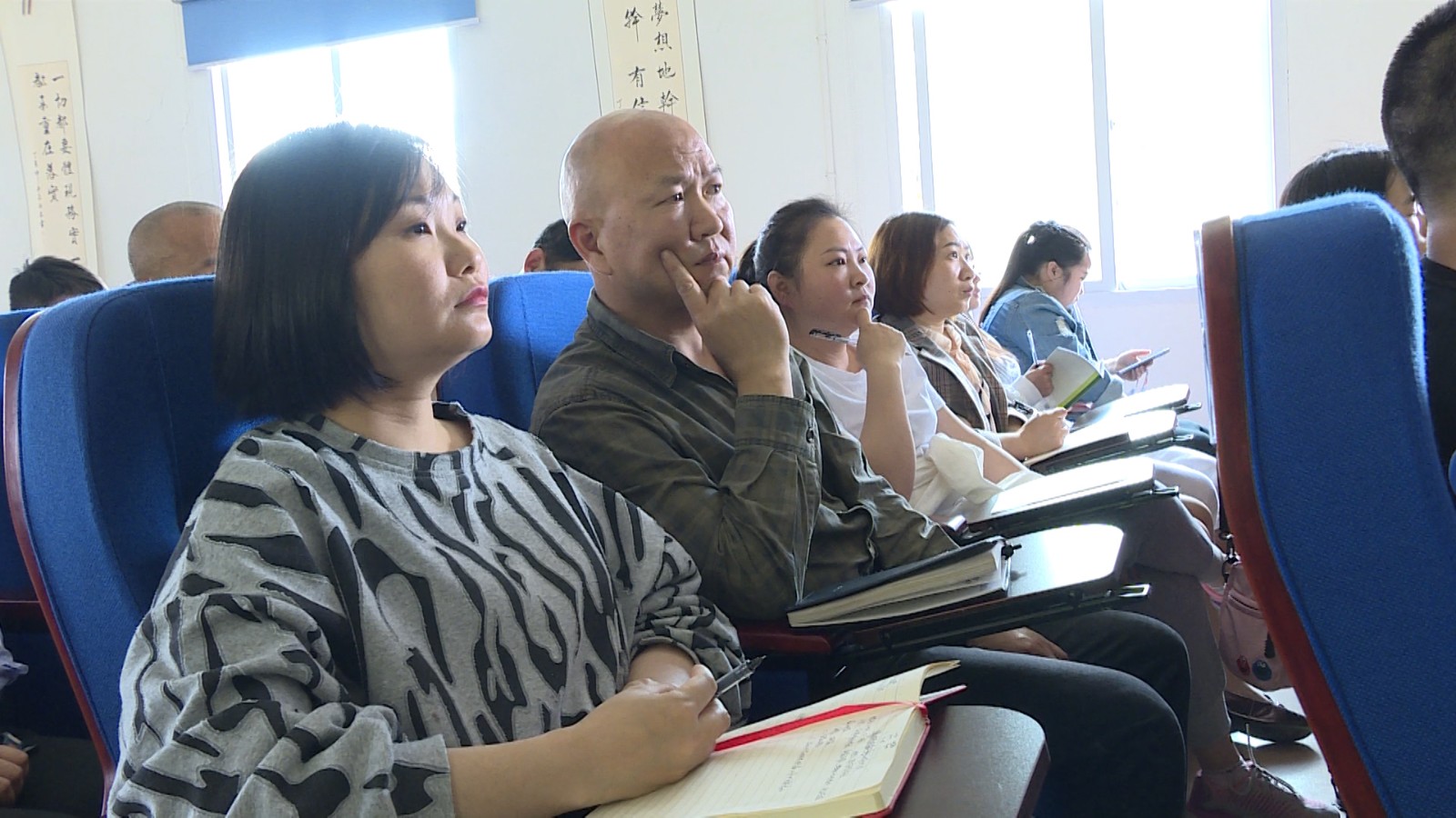 序列 04.00_02_12_14.Still028.jpg