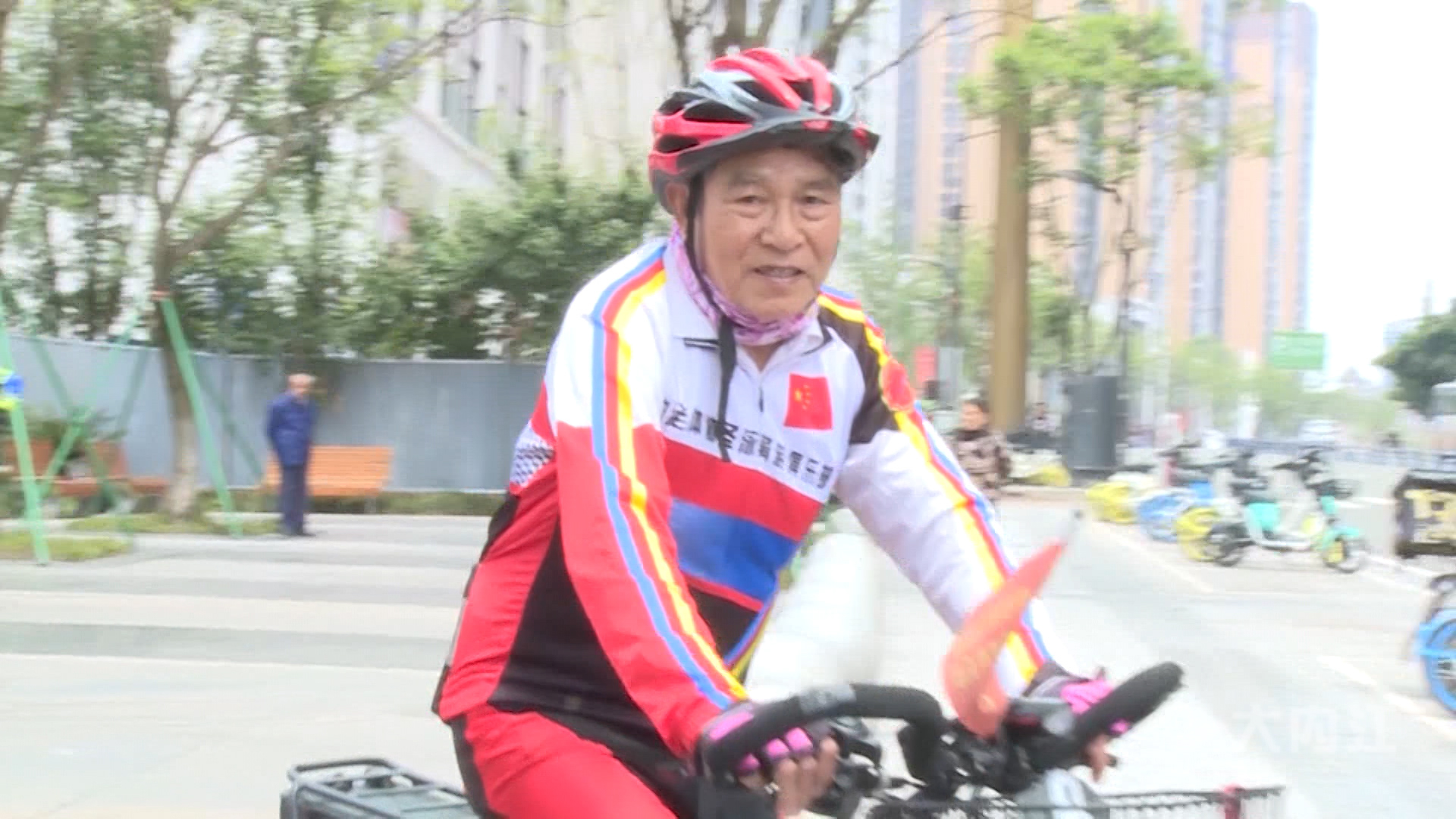 282035_1621059147268397.jpg 11.jpg