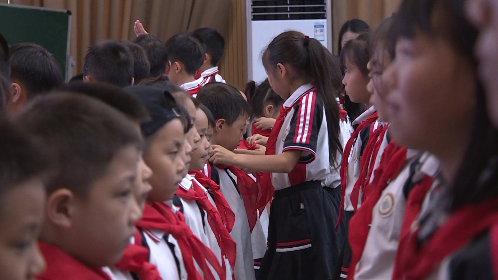 281921_1623831029442581.jpg 729_6979_01.00_00_21_17.Still006.jpg