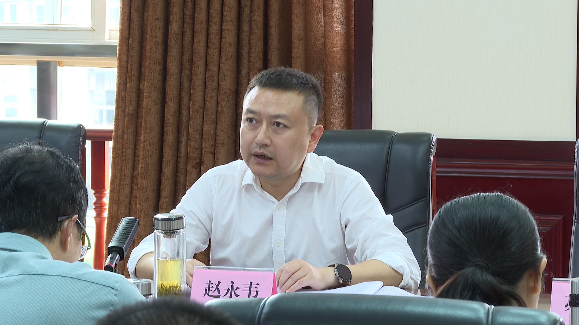 序列 02.00_00_05_16.Still007.png