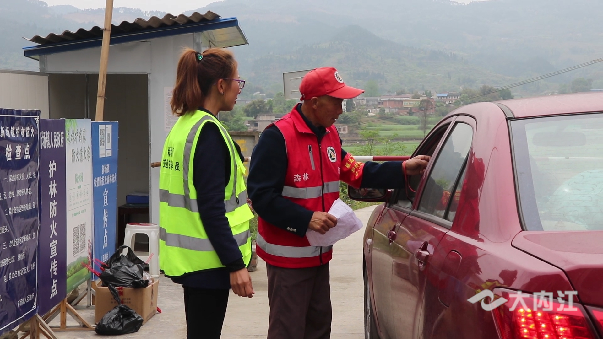 282035_1623481355512133.jpg 11.jpg