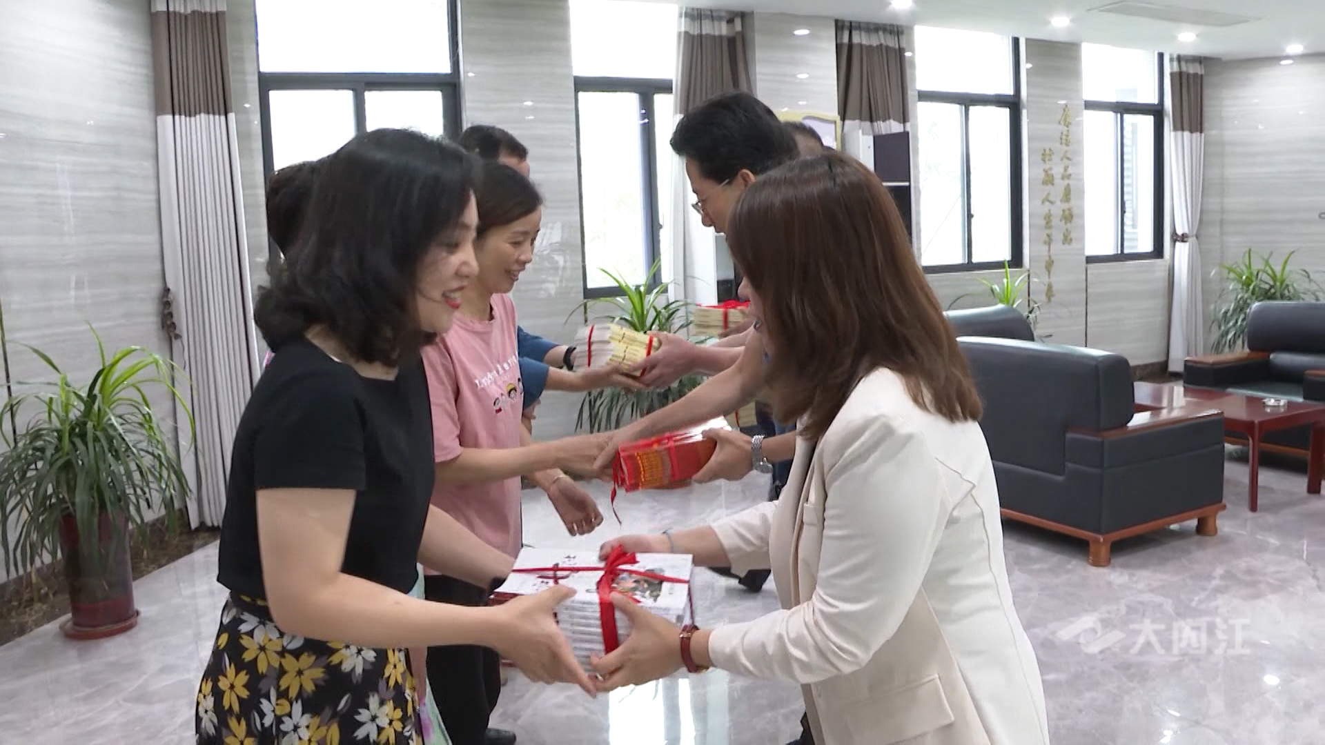 282035_1624008249869627.jpg 微信图片_20210618172349.jpg