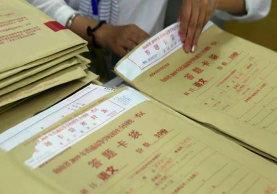 286144_1622953052426507.jpg 04.jpg