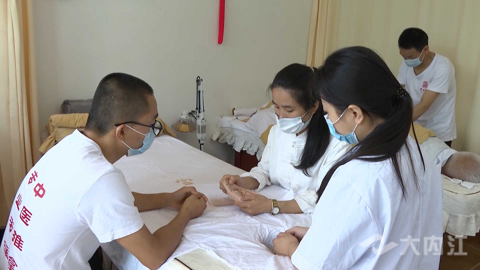 286258_1626753596906206.jpg 9482d1da81f90110b5ec1b40052727b_副本1.jpg