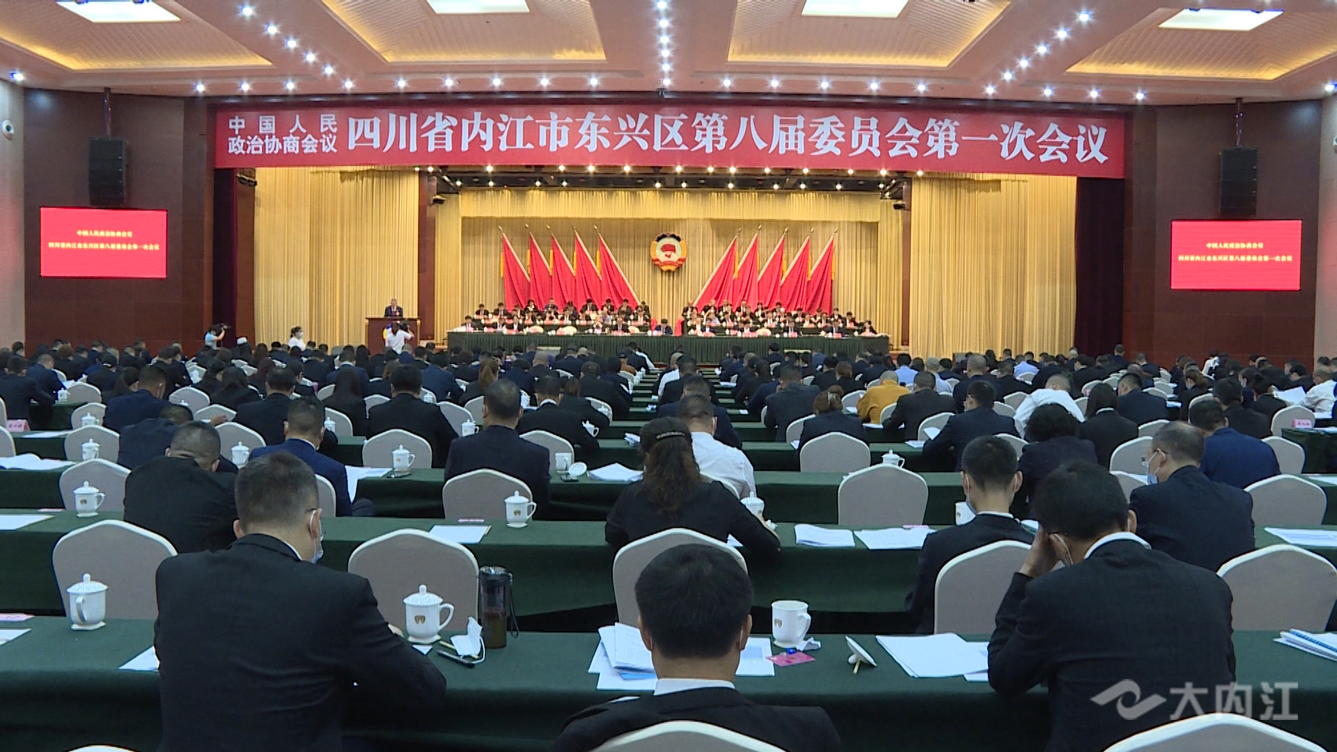 286258_1629617772566367.jpg 12334.jpg