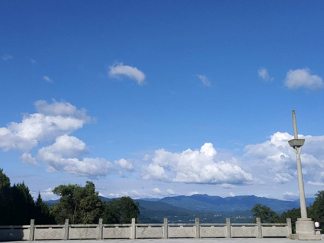 269955_1631084682184254.jpg 1.jpg