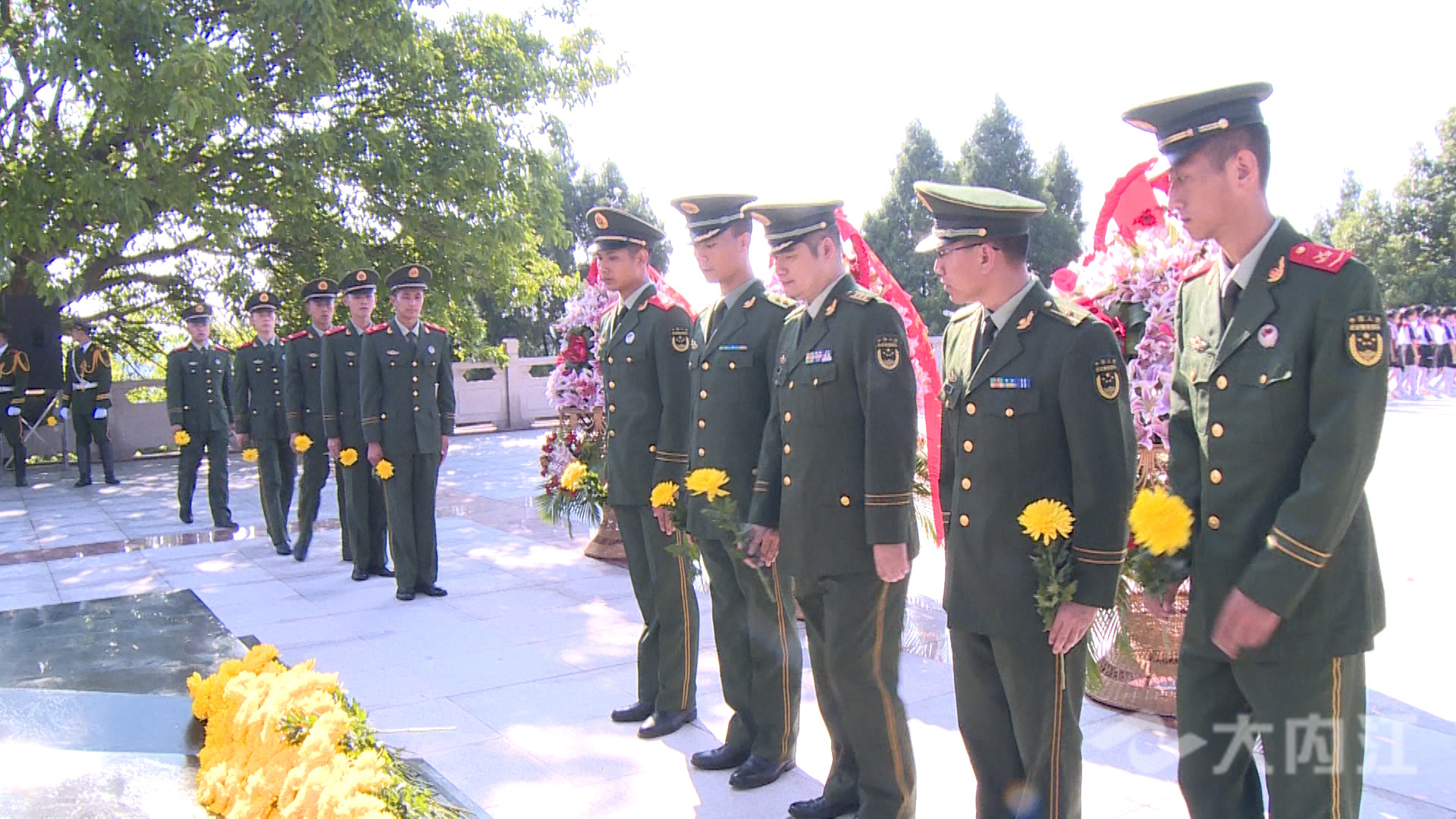 286258_1632978450674253.jpg F.00_00_08_11.静止028.jpg