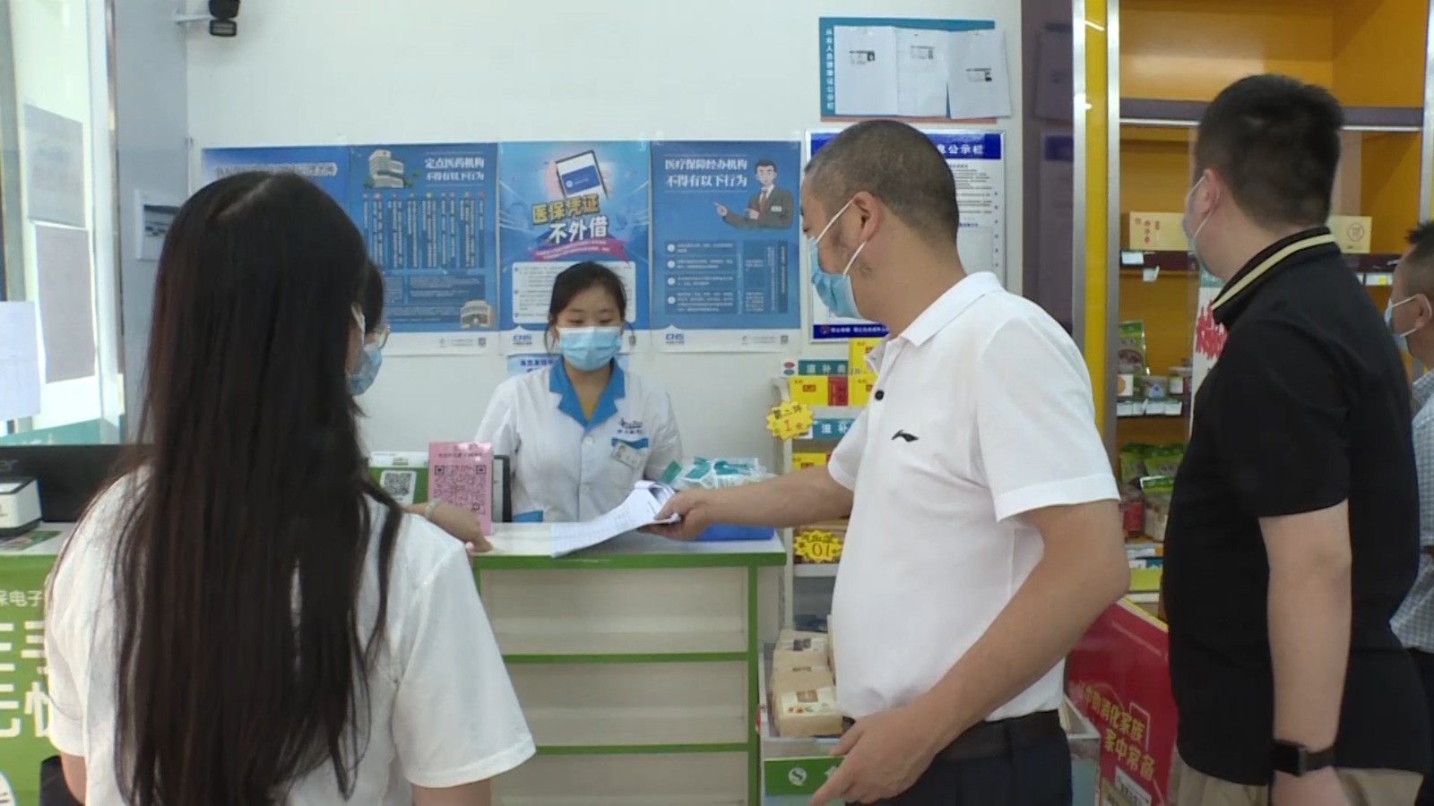 281921_1633021893145273.jpg Arrival of the Birds.00_00_42_20.Still005.jpg