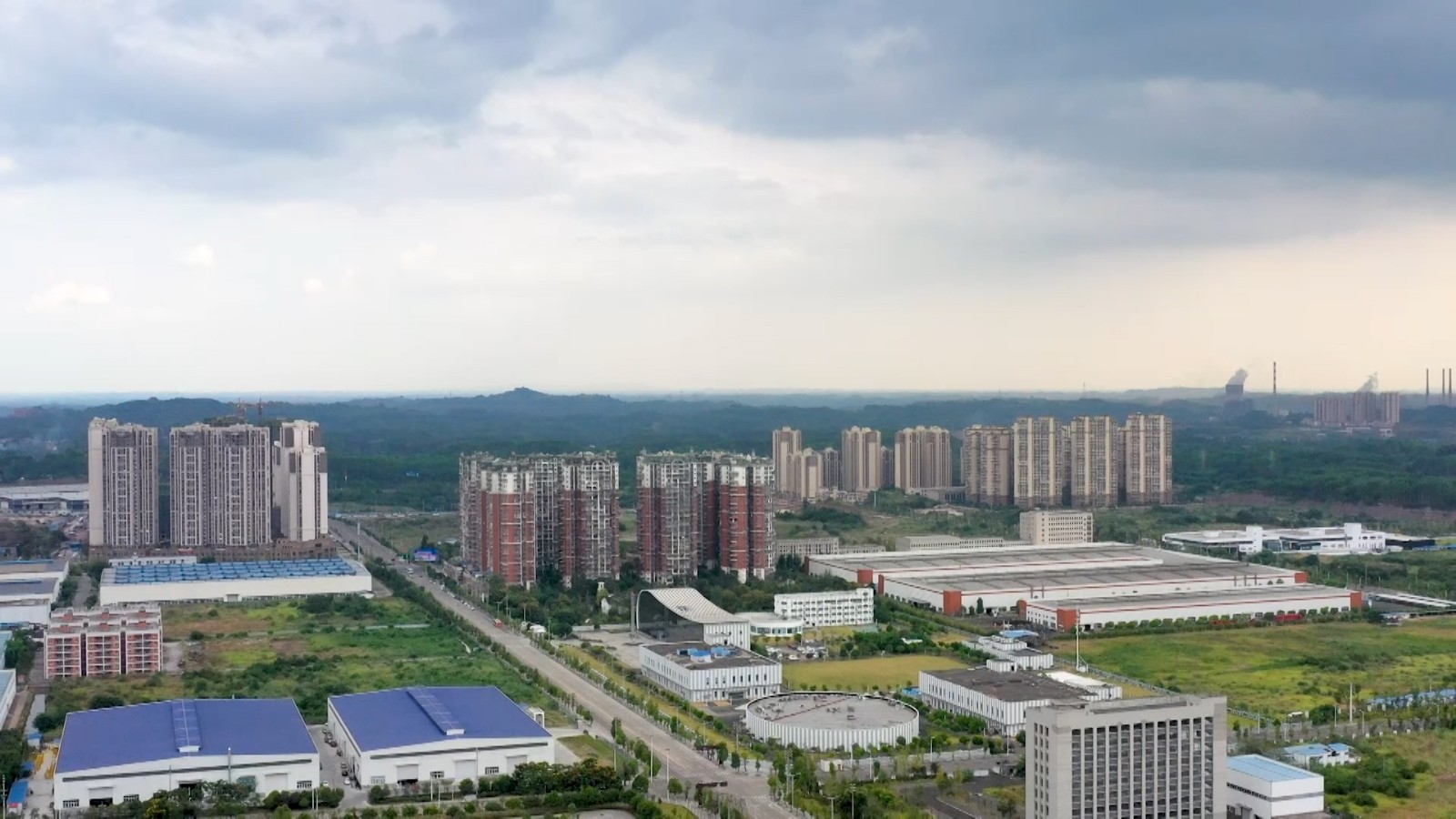 281921_1633021912258017.jpg Arrival of the Birds.00_00_54_24.Still007.jpg