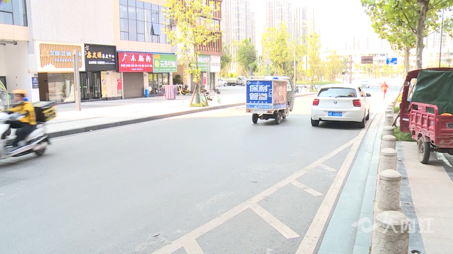 282035_1633493335430315.jpg 12.jpg