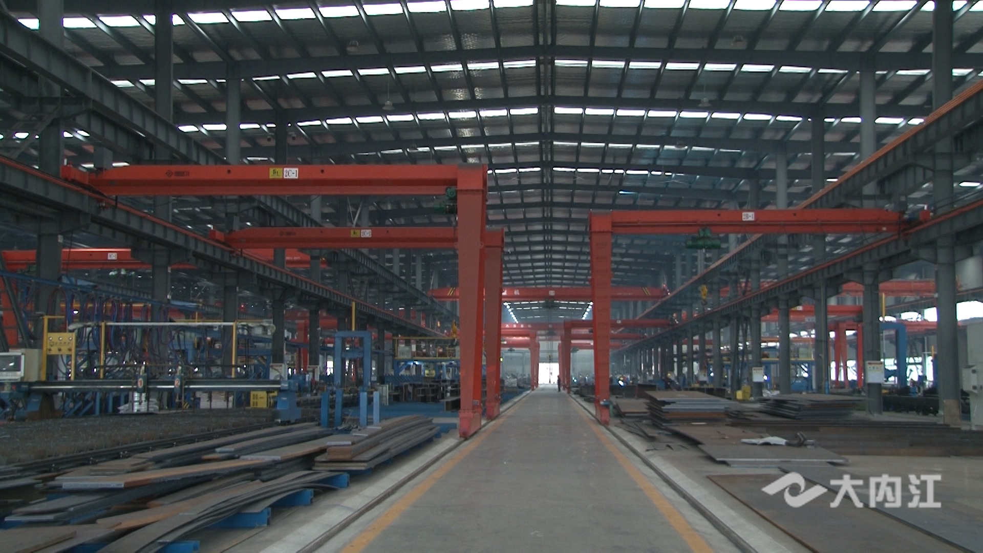 282035_1636168497263434.jpg 1.jpg