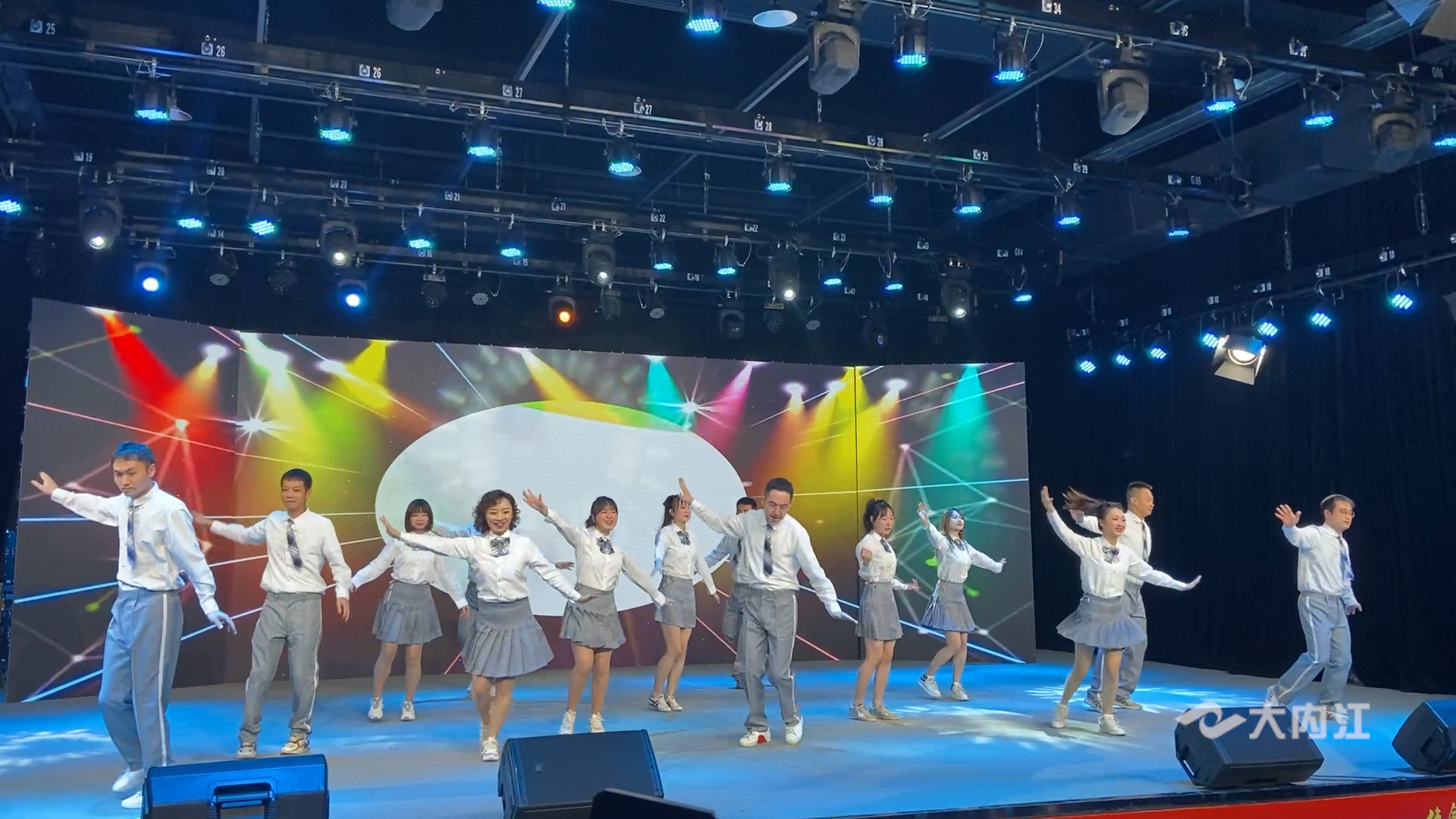 282035_1636276804433747.jpg 7.jpg