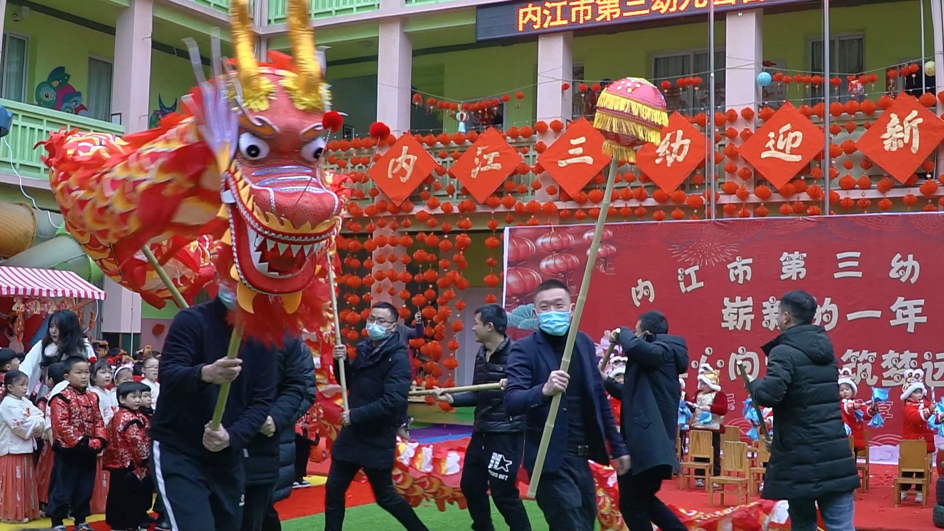 序列 01.00_18_15_06.Still001.bmp