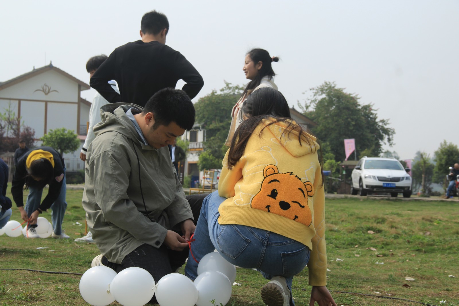 286144_1648717375897684.jpg 5f83f6240379b246fb6e7dd0ee48fcc.jpg