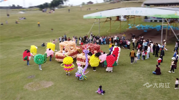 286033_1649748420854831.png 文旅5.png