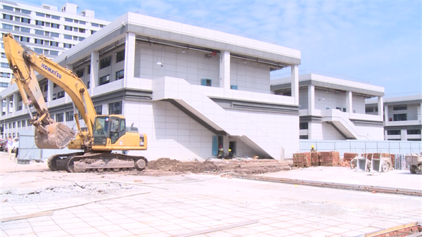 286033_1653296513232378.png 农批城3.png