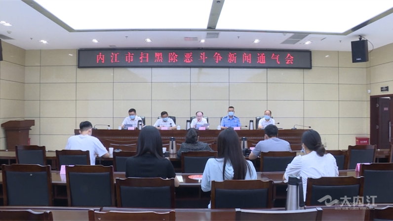 269955_1657100923215459.jpg 124.jpg