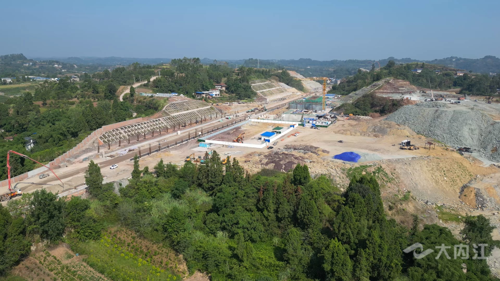 323896_1660096272278724.jpg 资中西站1.jpg